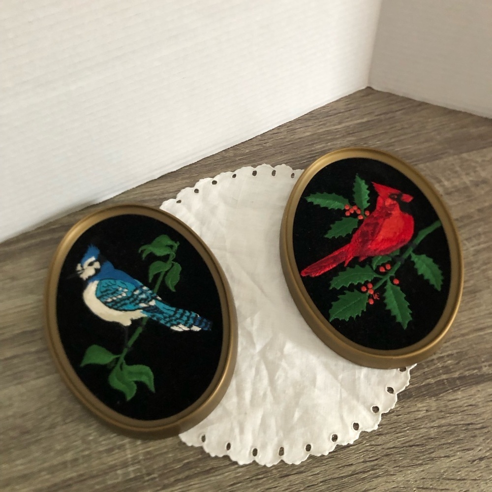 Vtg Bird Embroidery Wall Art Set